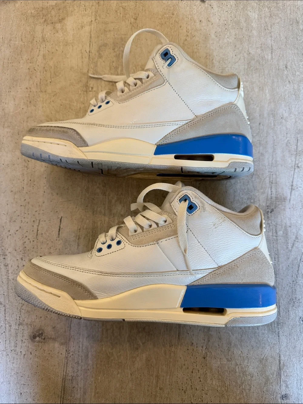 Jordan Men's Jordan 3 Lucky Shorts Sneakers